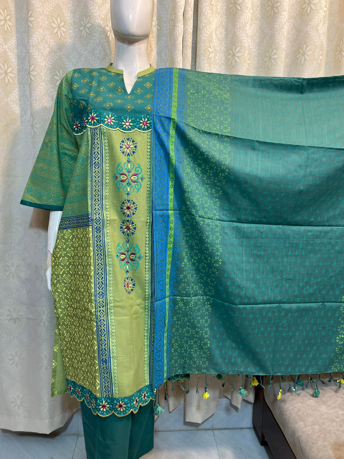 পাতা । Knick-Knack Exclusive