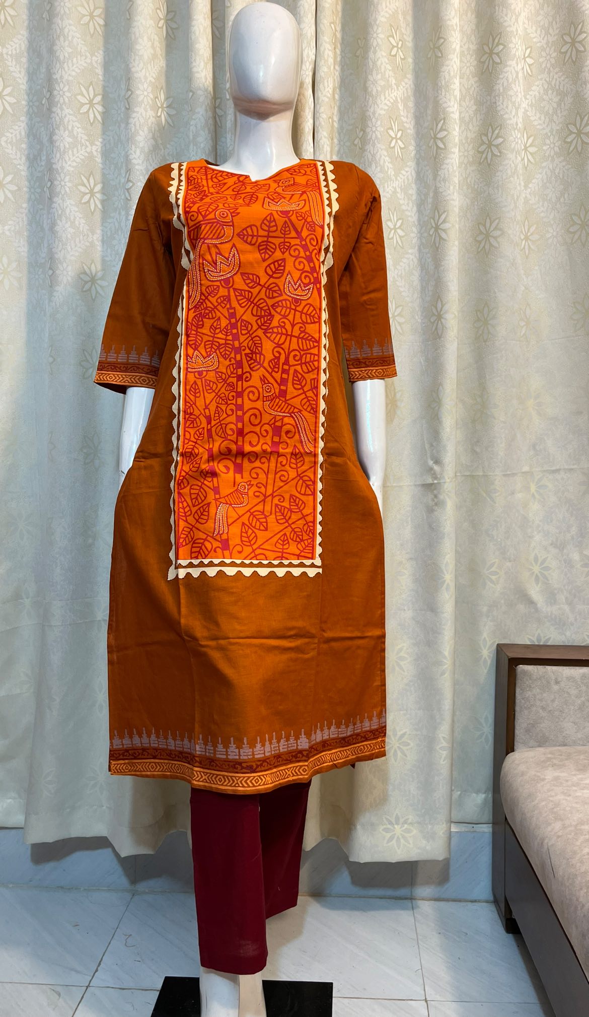 কাব্য। Knick-Knack Exclusive