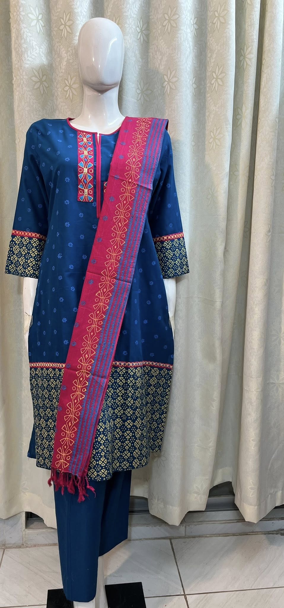 নীলাম্বর । Knick-Knack Exclusive