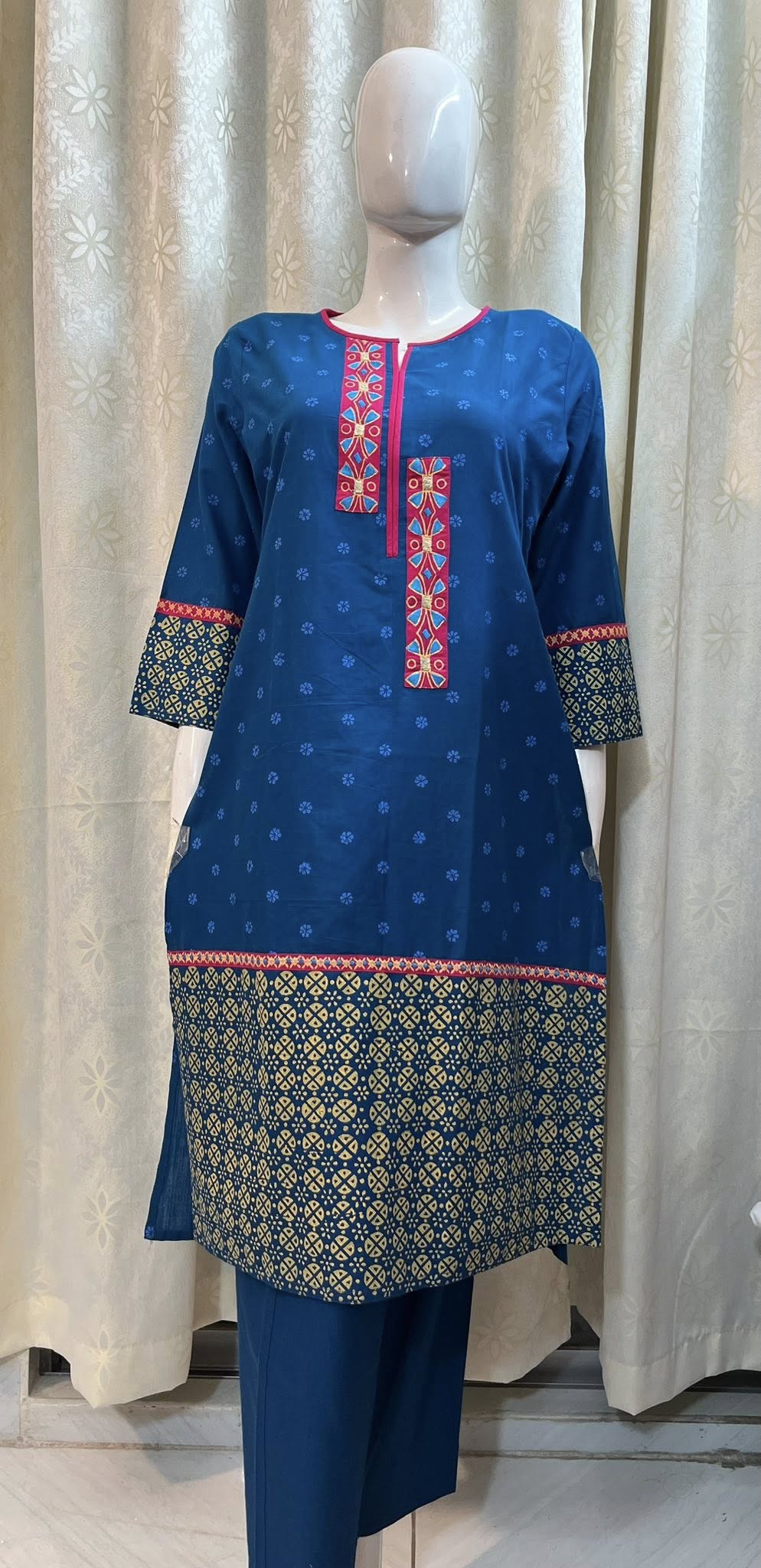 নীলাম্বর । Knick-Knack Exclusive